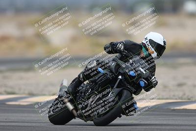 media/Nov-15-2025-Race Pace (Sat) [[8de605a2d8]]/Non Verified Riders (1st 20 Minutes)/Turn 4 (1010am)/